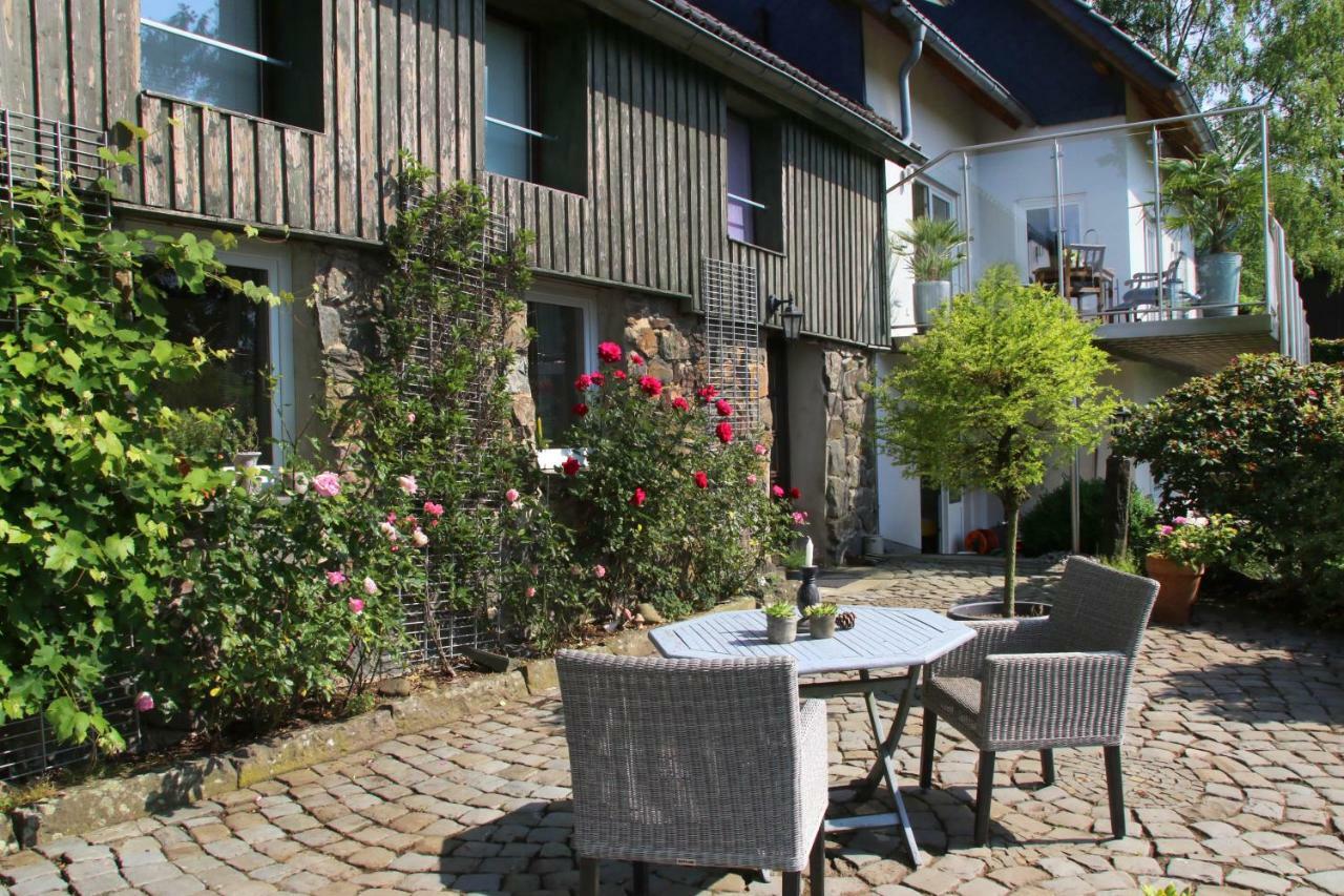 Kleines Haus Mitten In Der Natur Mit Eigener Terrasse Und Sonnenbalkon Halver Dış mekan fotoğraf